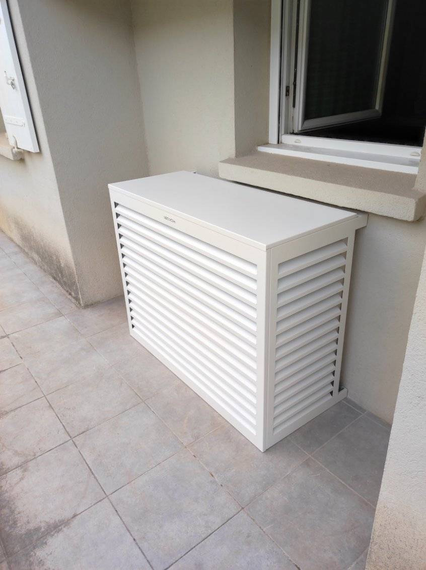 Pose d'une climatisation avec cache groupe extérieur La Valette-du-Var