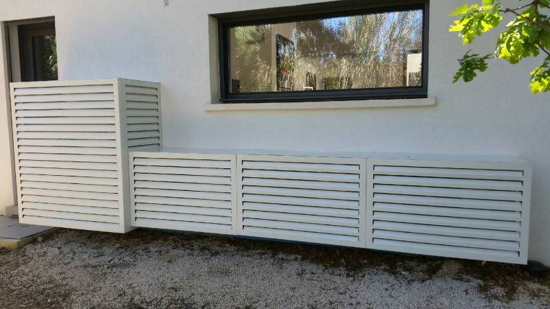 exemple de cache clim à Six-Fours