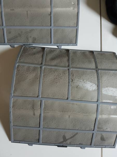 Filtres de climatisation avant nettoyage