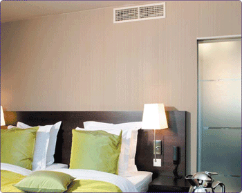 grille de soufflage de climatisation par gaine dans une chambre à Six Fours près de Toulon