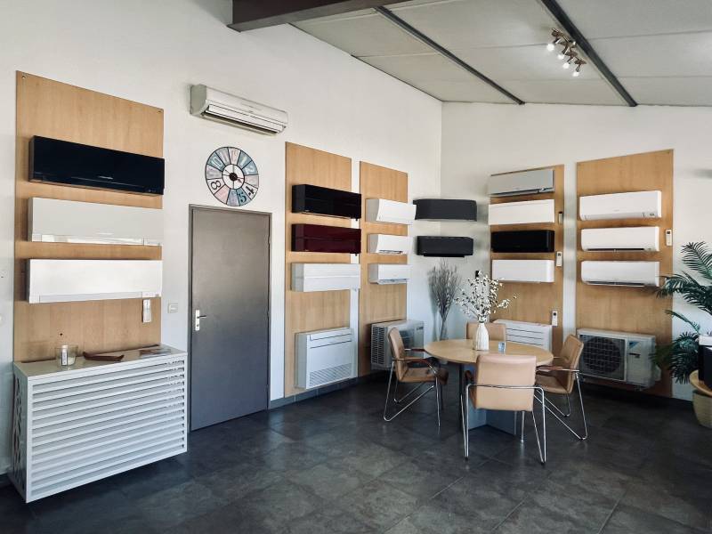 Exposition d'appareil de climatisation près de Toulon