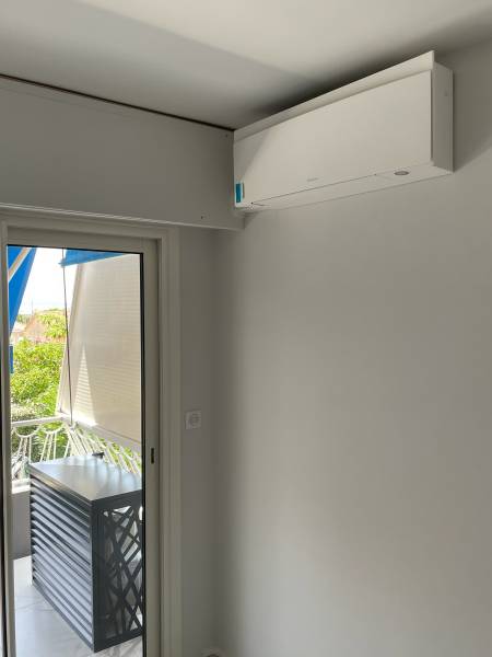 Climatisation Daikin Emura blanc à Sanary