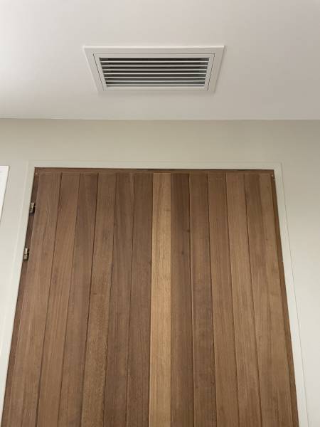 Grille de reprise de gainable à Sanary